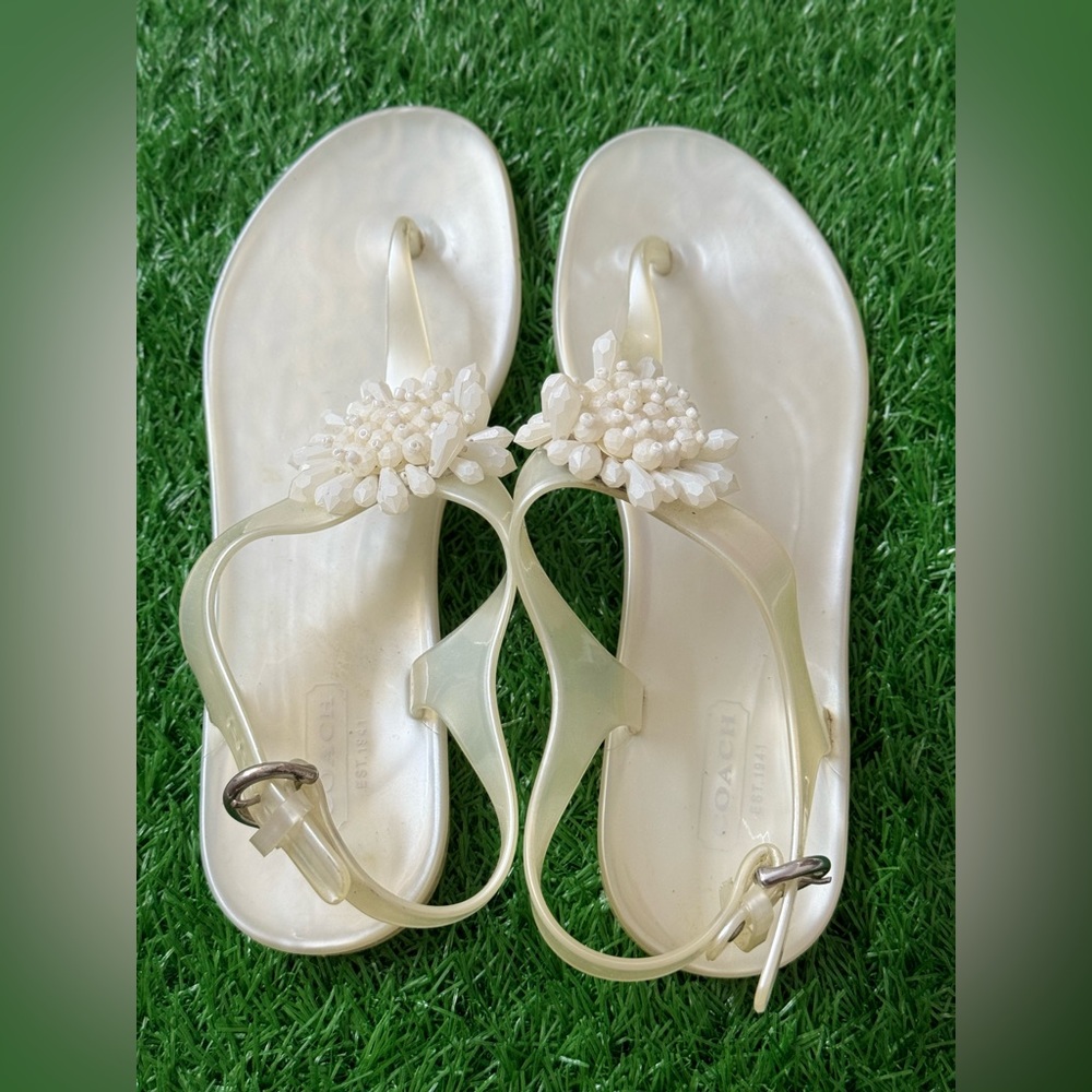 Coach Hilda Q1370 White Flat Sandals Bead Flower Burst Size‎ 7B